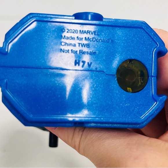 mcdonalds marvel studios eternals 2020 happy meal toys phastos sersi figures - Picture 3 of 3